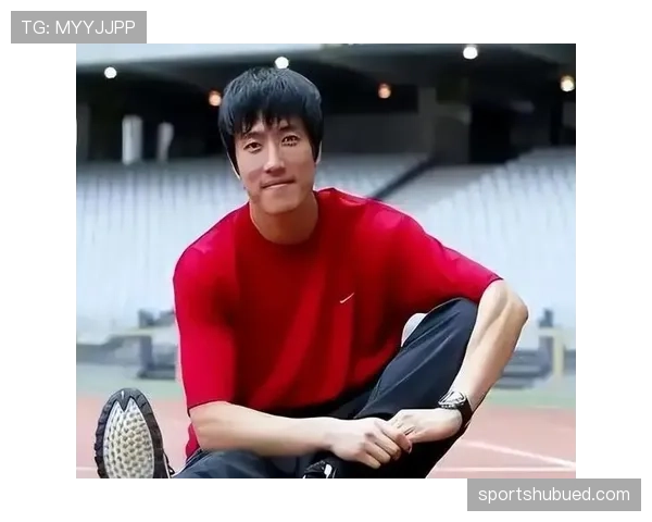 刘翔退役后这生活状态,谁还记得他当年跨栏快过风? 刘翔退役后这生活状态,谁还记得他当年跨栏快过风?