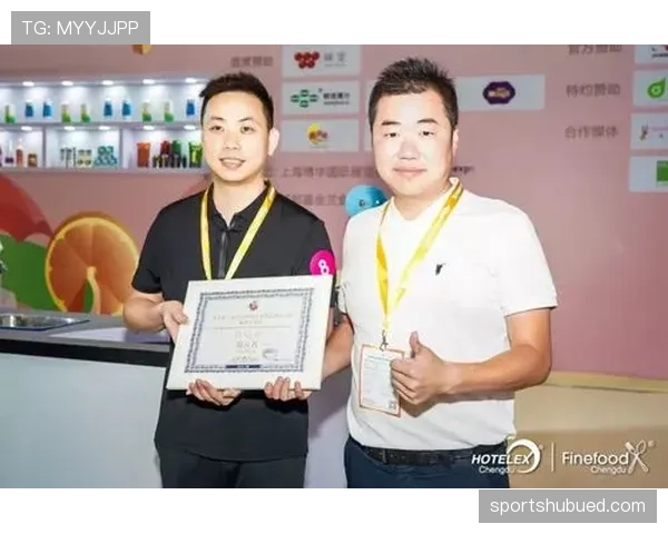 唐佳豪训练完直接去奢侈品店刷卡,这自律和消费观我真看不懂 唐佳豪训练完直接去奢侈品店刷卡,这自律和消费观我真看不懂
